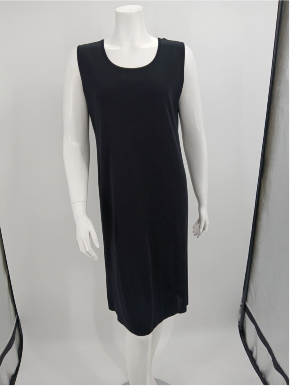 Misook Womens Black Sleeveless Shift Dress Size M Career Minimalist Classic